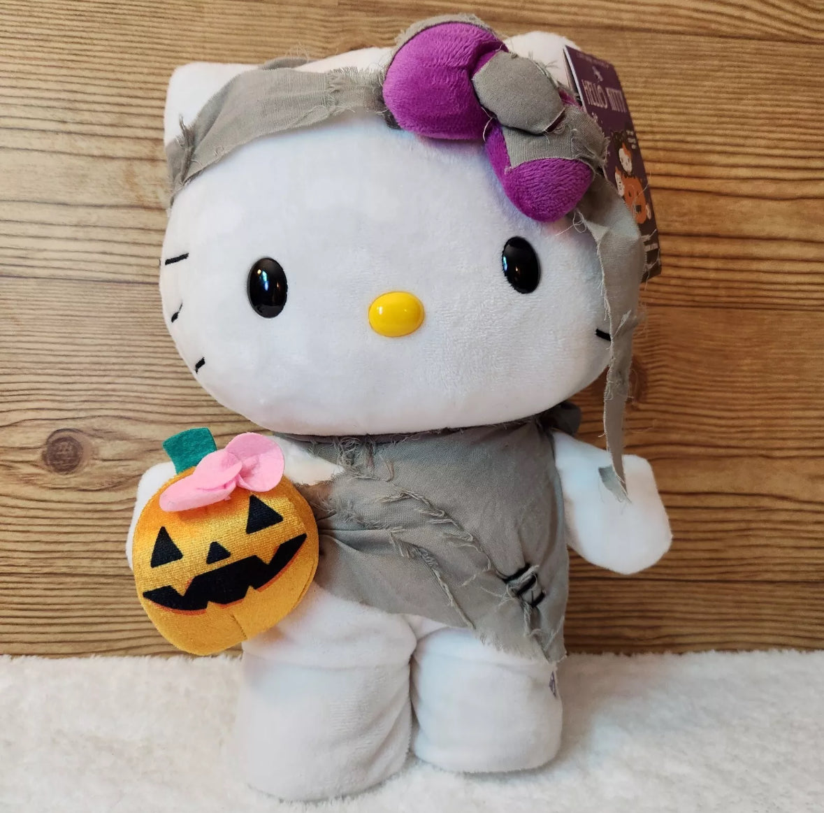 Hello Kitty 2024 Halloween Side Stepper Mummy