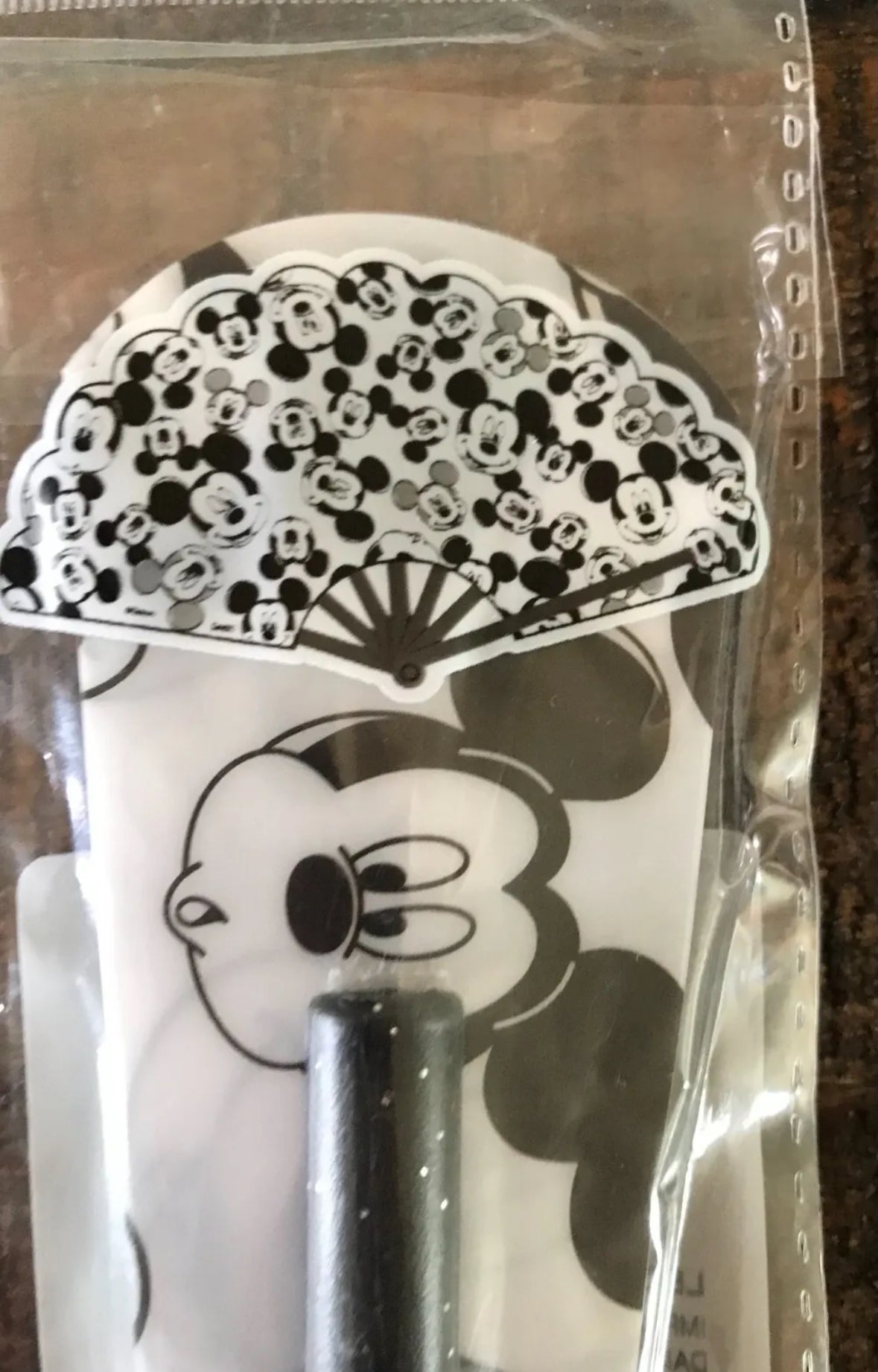 Disney waterproof Mickey Mouse fan Black & White hi