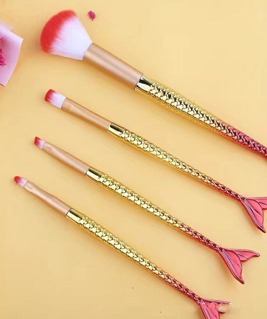 4 pcs  Red Mermaid Makeup Brushes Set