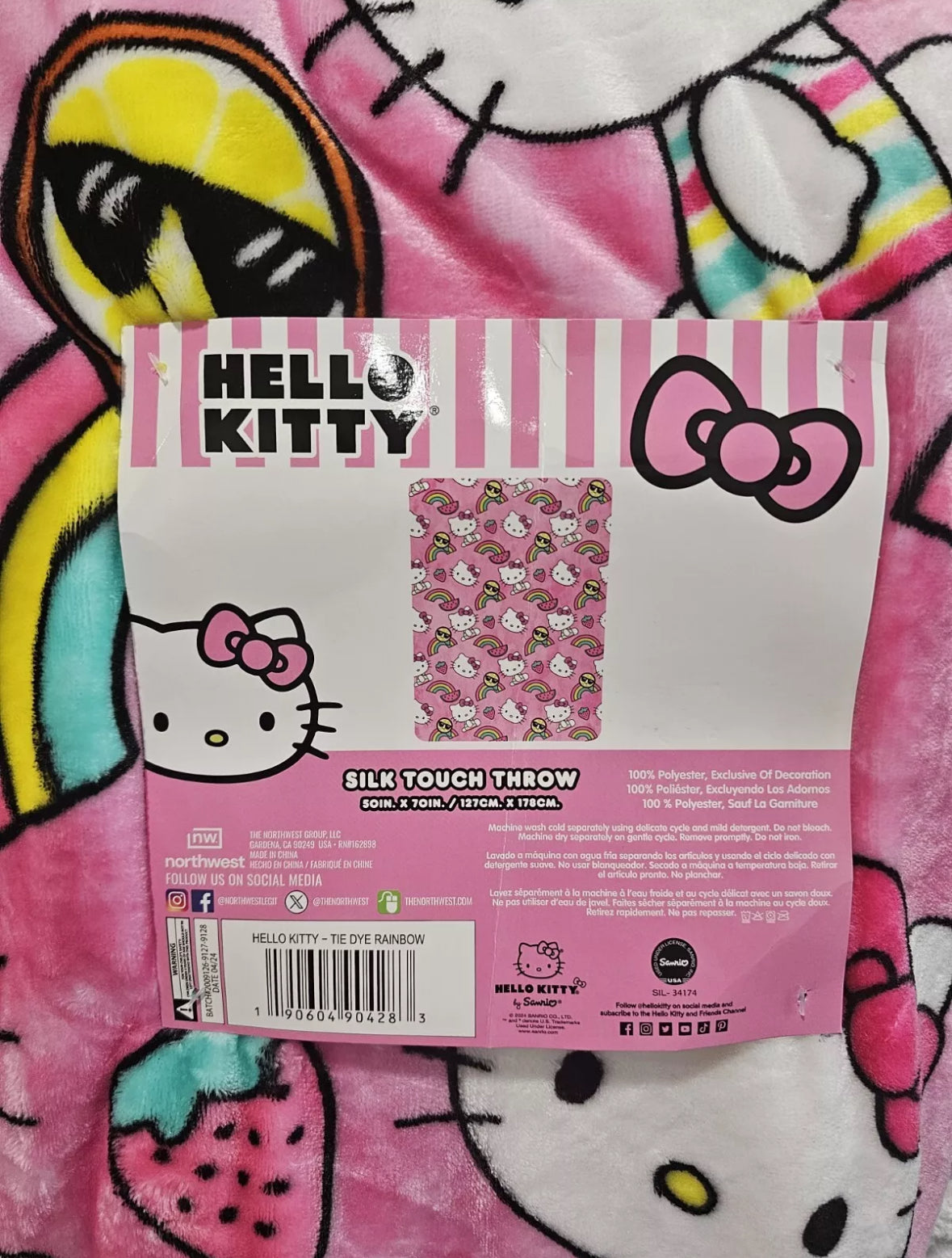 HELLO KITTY Tie Dye Rainbow Silk Touch Throw Blanket 50 x 70