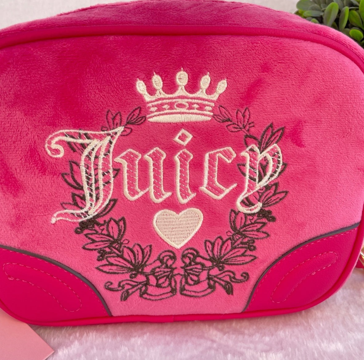 Juicy Couture Heritage Crossbody Velour Shoulder Bag Pink Flash Embroidery Purse