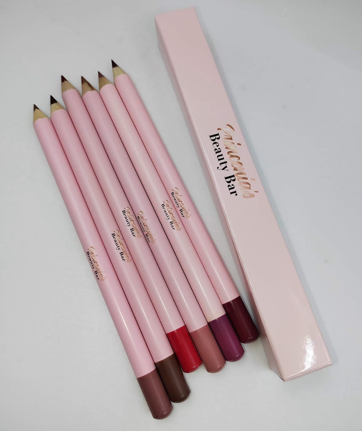 Lip Liners - Keeping It Bare