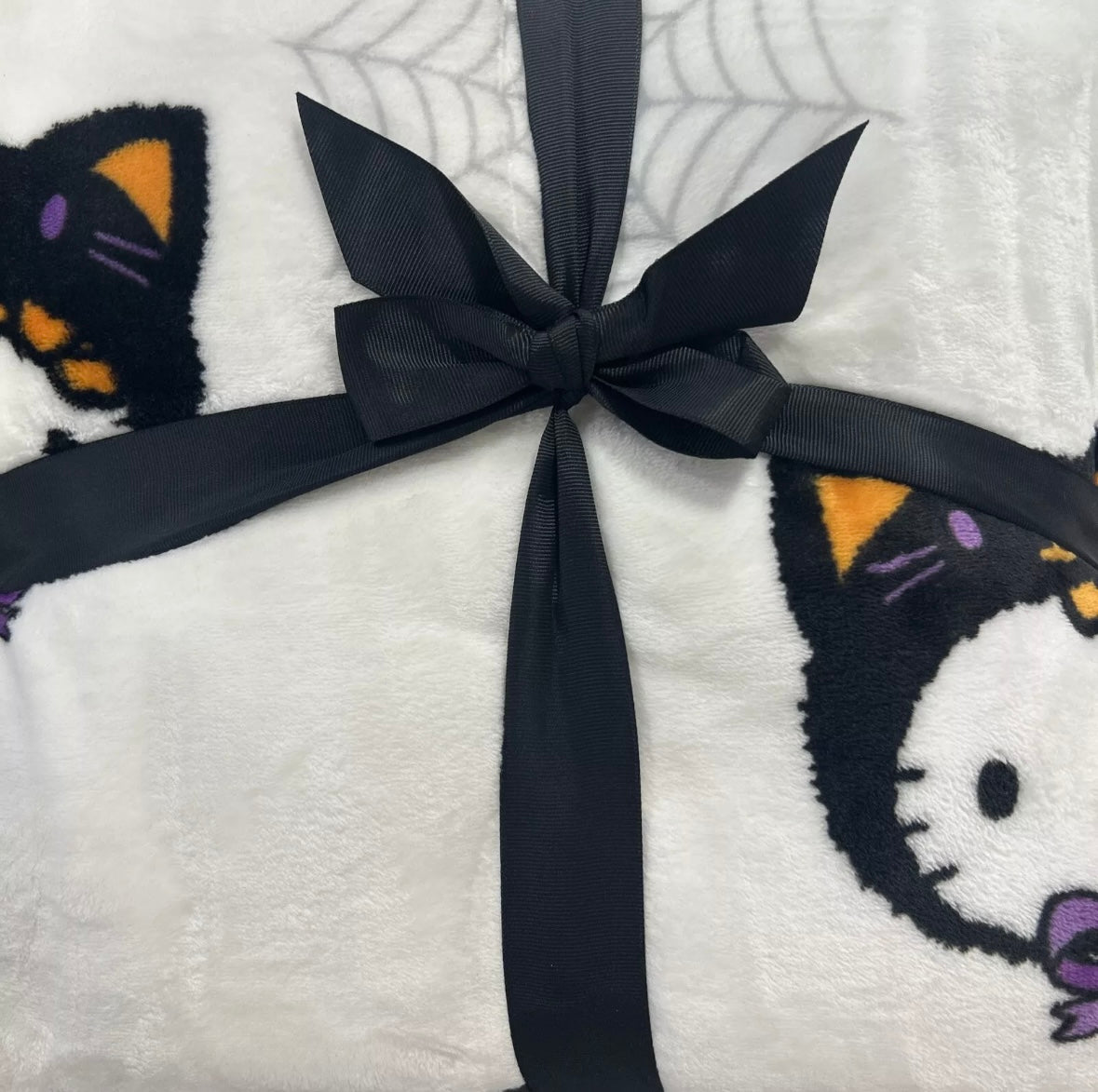 Hello Kitty Halloween Plush Throw Blanket Cat Costume Full/Queen 90in x 90in