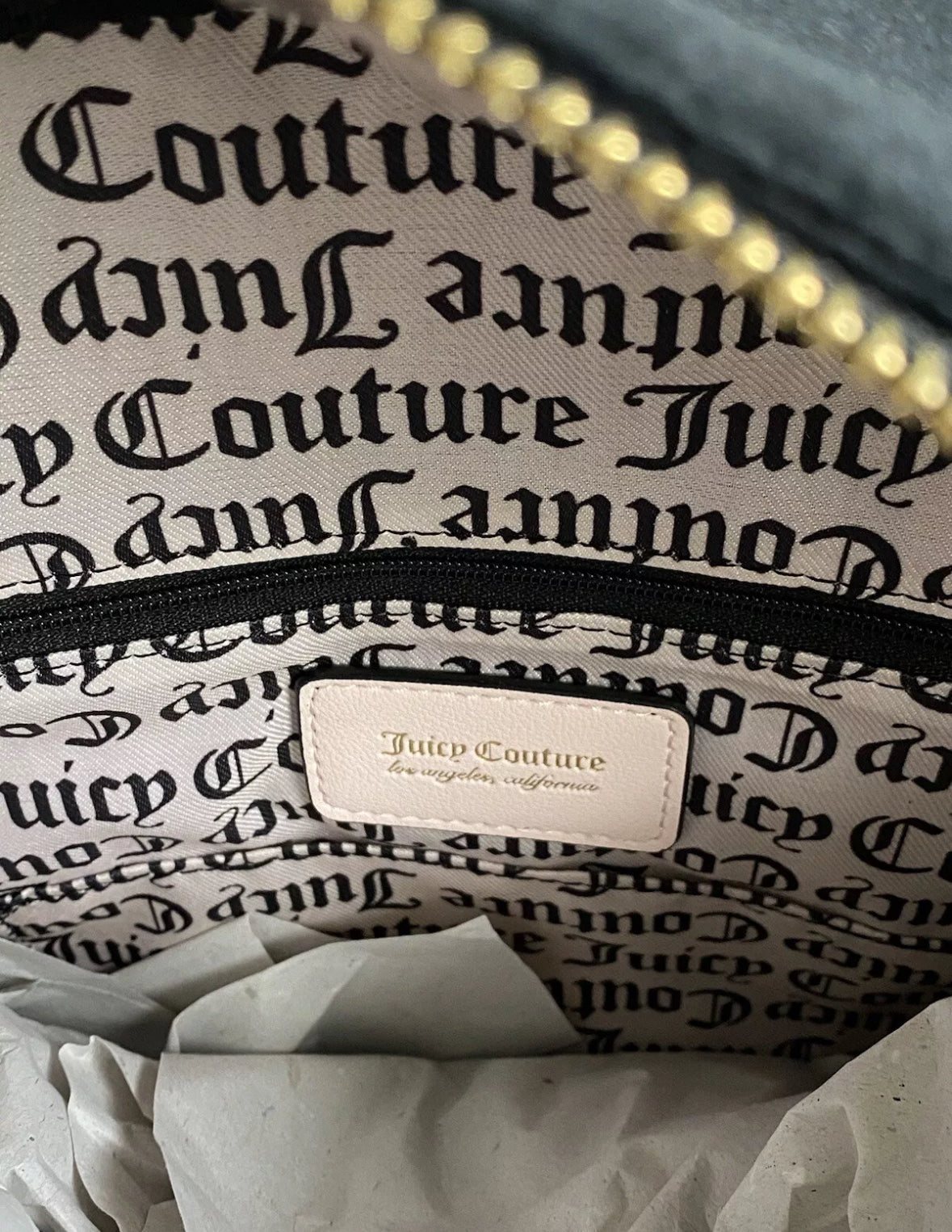 Juicy Couture Black And Pink Velour Queen Of Everything Weekender Duffle Bag