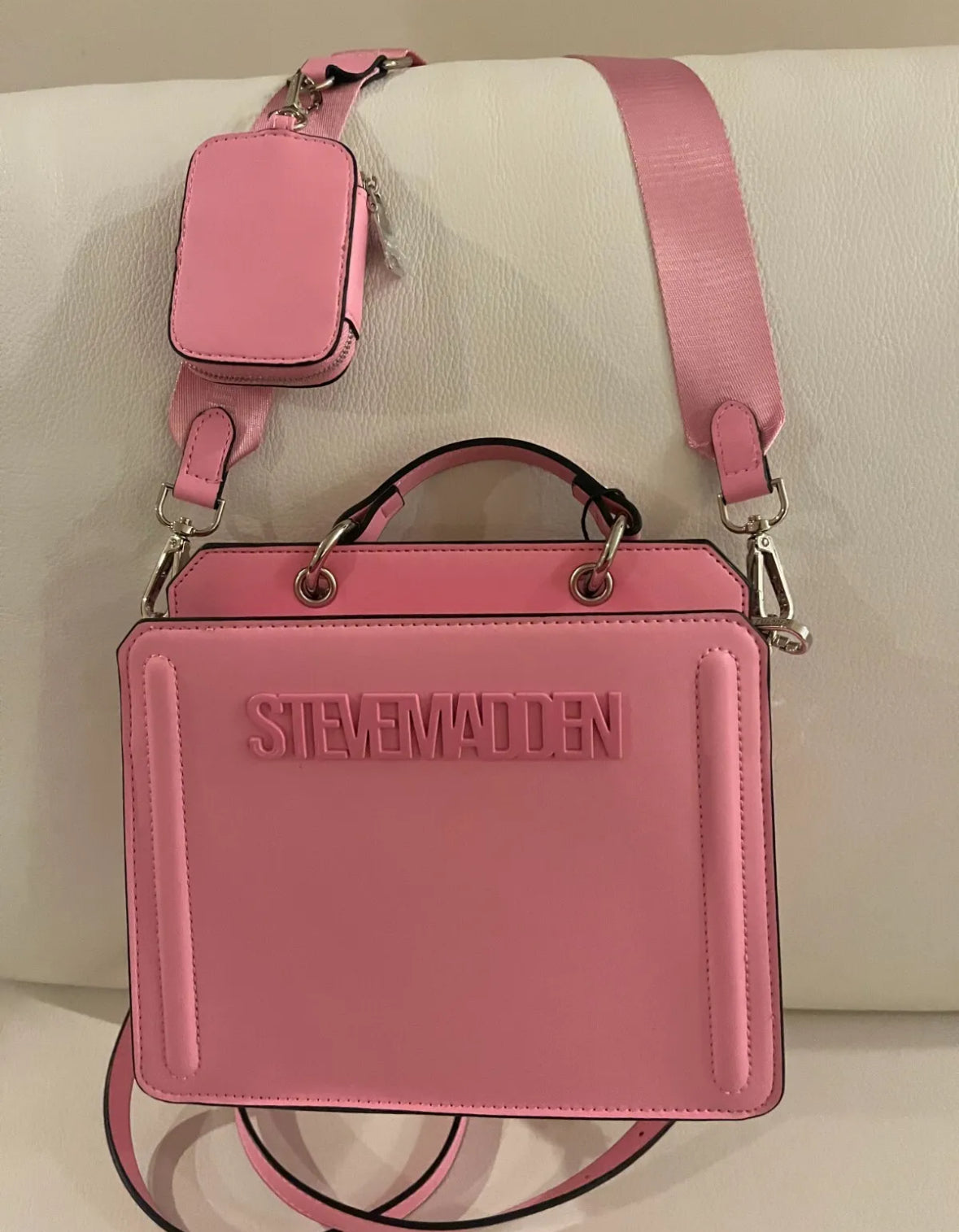 STEVE MADDEN BEVELYN SATCHEL CROSSBODY BAG W AIR POD CASE  FONDANT PINK