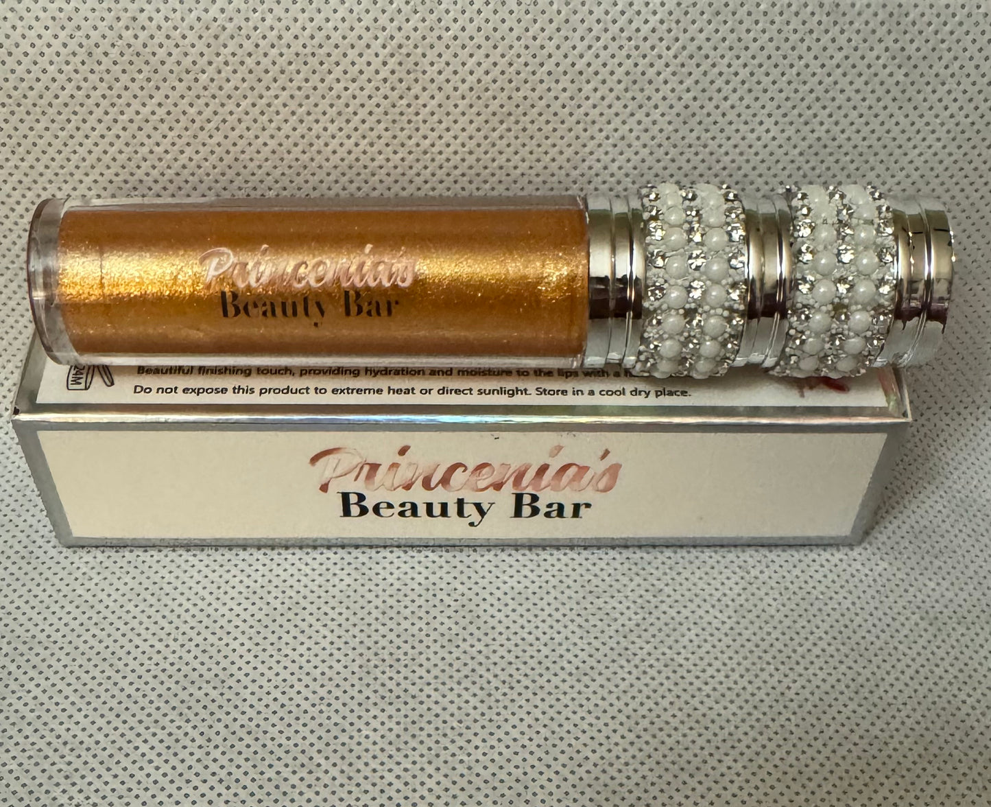 Bombshell Vibes Lip Gloss